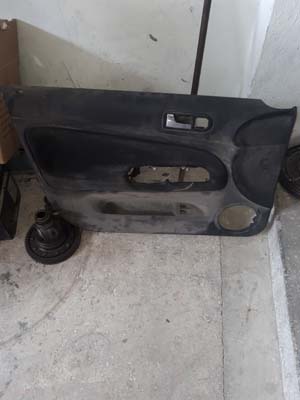 volskwagen passat 2001 model sol kapı döşemesi